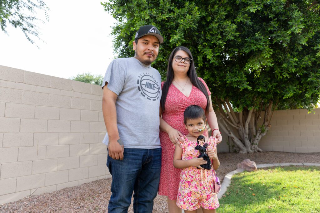 Phoenix Children's patient Isabella with her parents, Juan and Amanda.